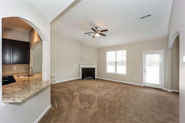 3217 Alhambra Circle, Hampton, GA 30228