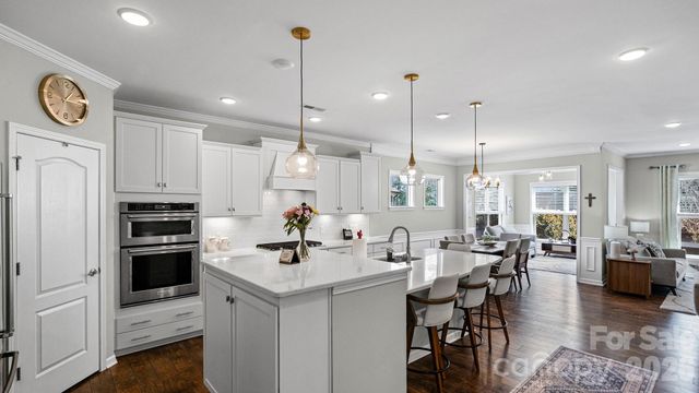 952 Kirby Drive, Fort Mill, SC 29715