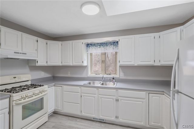 101 2nd Street, Manlius, NY 13066