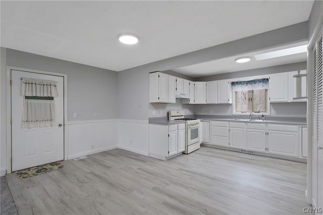 101 2nd Street, Manlius, NY 13066