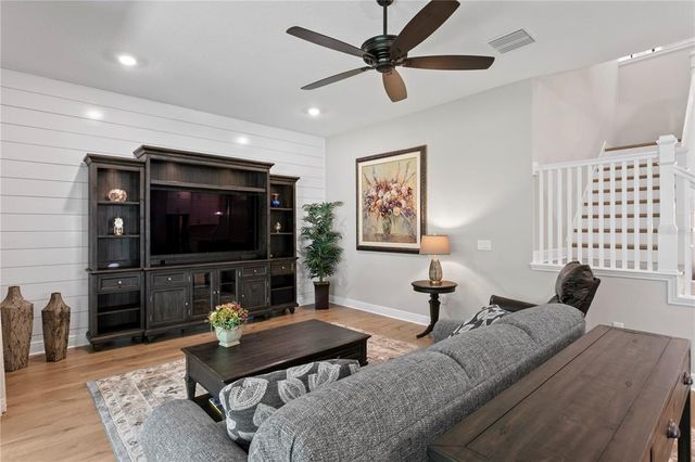 3605 W DALE AVENUE, Tampa, FL 33609