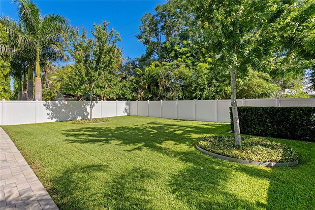 3605 W DALE AVENUE, Tampa, FL 33609