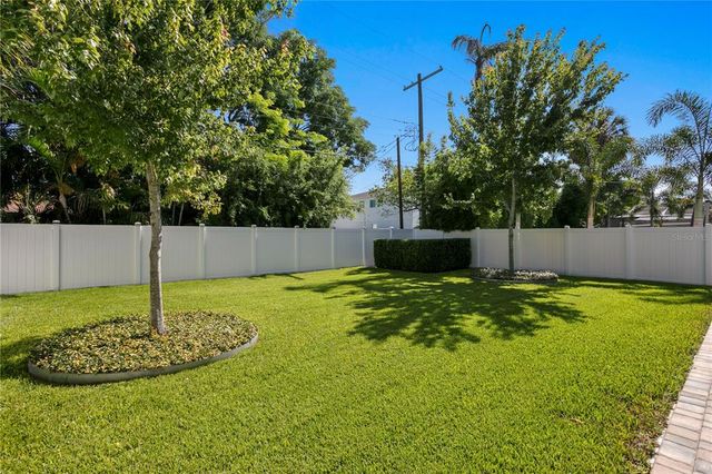 3605 W DALE AVENUE, Tampa, FL 33609