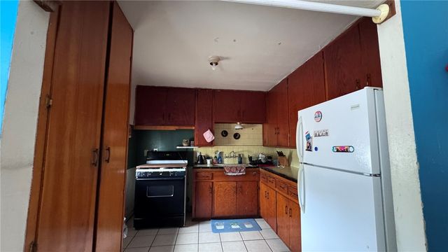 523 Frances St, Kingsville, TX 78363