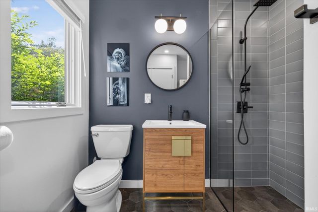 1918 E Ruby Lane, Bloomington, IN 47401