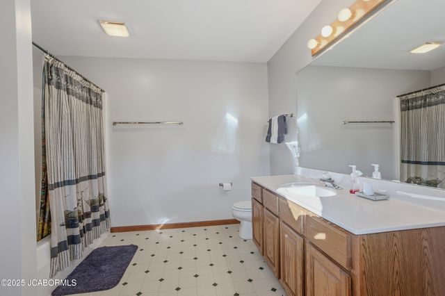 145 W CEDAR TREE LANE, Hartsburg, MO 65039