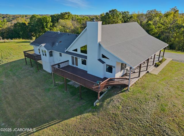 145 W CEDAR TREE LANE, Hartsburg, MO 65039