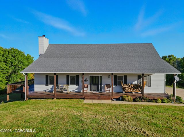 145 W CEDAR TREE LANE, Hartsburg, MO 65039