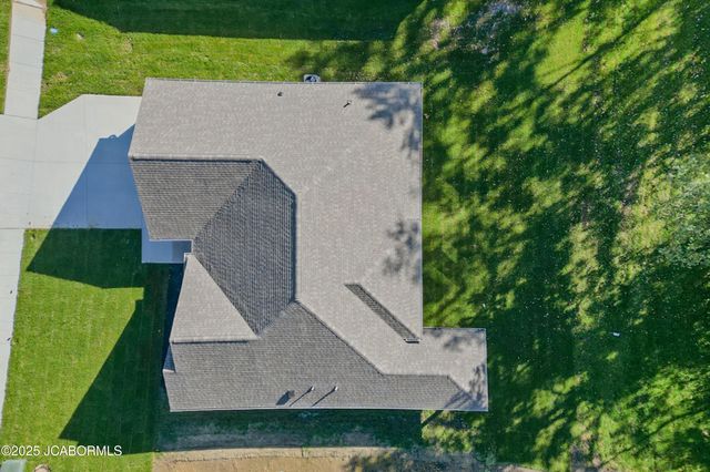 145 W CEDAR TREE LANE, Hartsburg, MO 65039