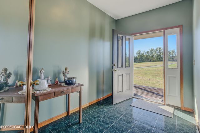 145 W CEDAR TREE LANE, Hartsburg, MO 65039