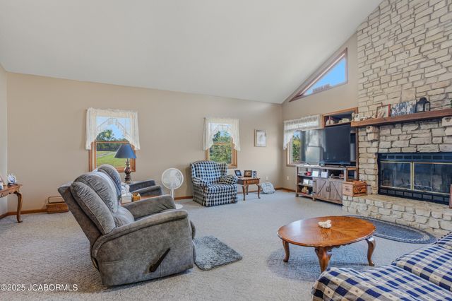 145 W CEDAR TREE LANE, Hartsburg, MO 65039