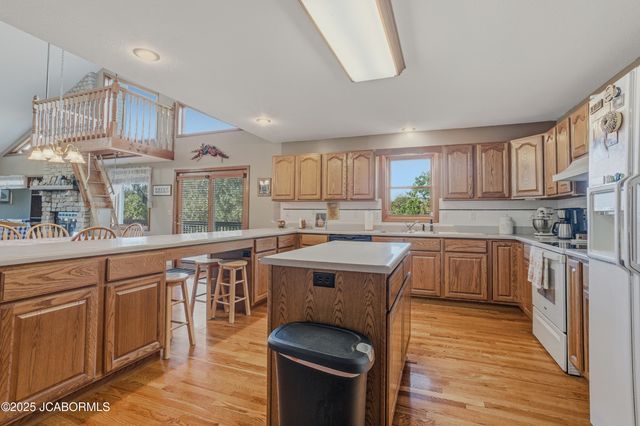 145 W CEDAR TREE LANE, Hartsburg, MO 65039