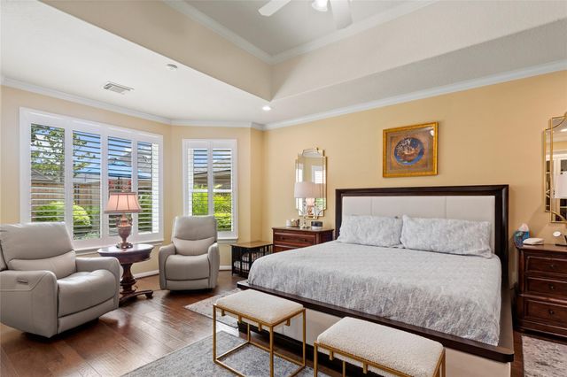 1302 Birch Street, Pearland, TX 77581