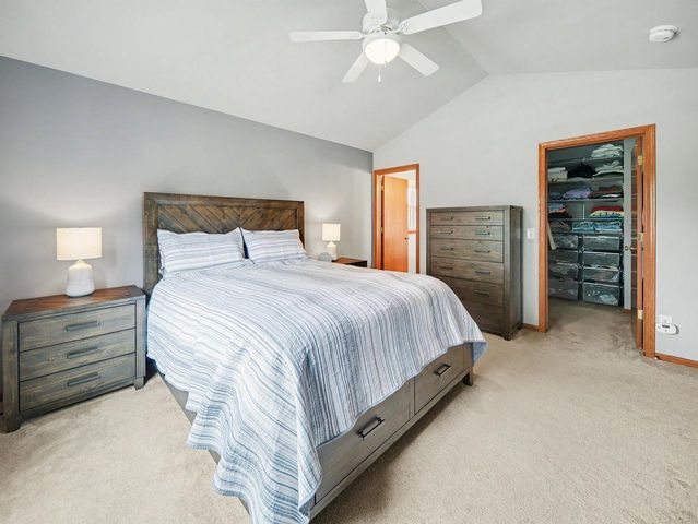 3821 STONEBRIDGE Drive, Madison, WI 53719