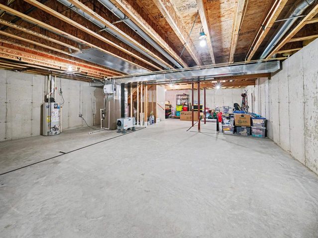 3821 STONEBRIDGE Drive, Madison, WI 53719