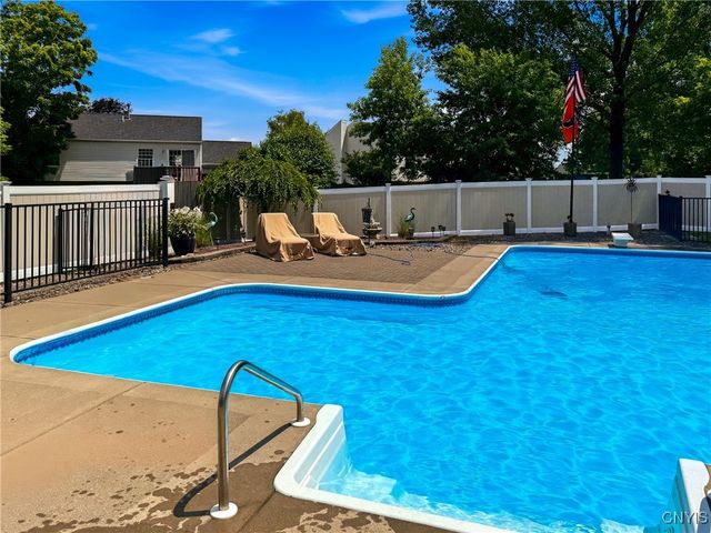 5503 Rockhampton Path, Clay, NY 13041