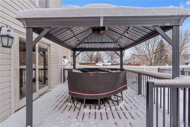 5503 Rockhampton Path, Clay, NY 13041