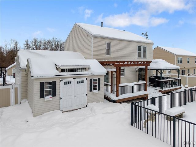 5503 Rockhampton Path, Clay, NY 13041