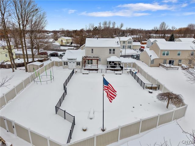 5503 Rockhampton Path, Clay, NY 13041