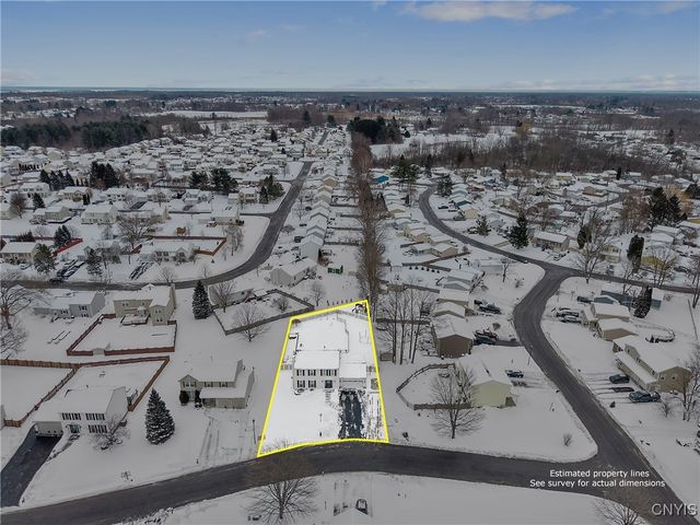 5503 Rockhampton Path, Clay, NY 13041