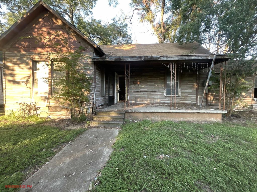 915 Turner Street, Waco, TX 76704