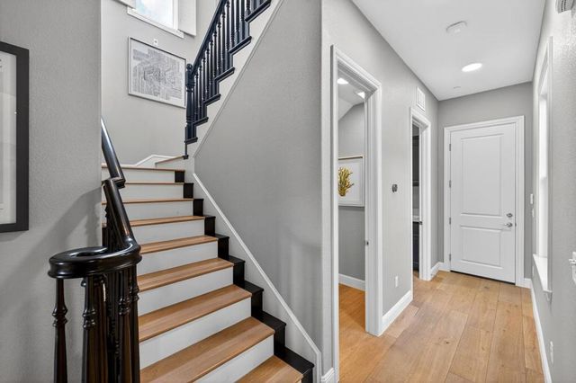 718 Timberpine Avenue, Sunnyvale, CA 94086