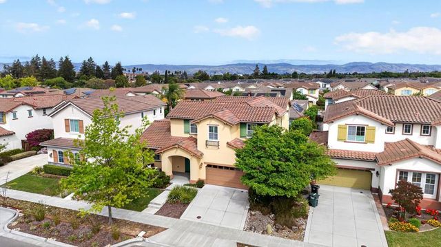 718 Timberpine Avenue, Sunnyvale, CA 94086