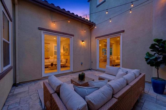 718 Timberpine Avenue, Sunnyvale, CA 94086