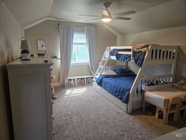 1011 Bell Ln, Kimberly, ID 83341