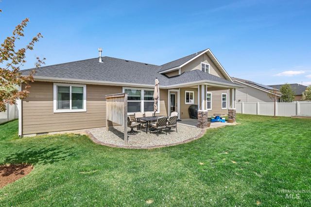 1011 Bell Ln, Kimberly, ID 83341