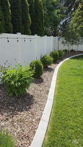 1011 Bell Ln, Kimberly, ID 83341