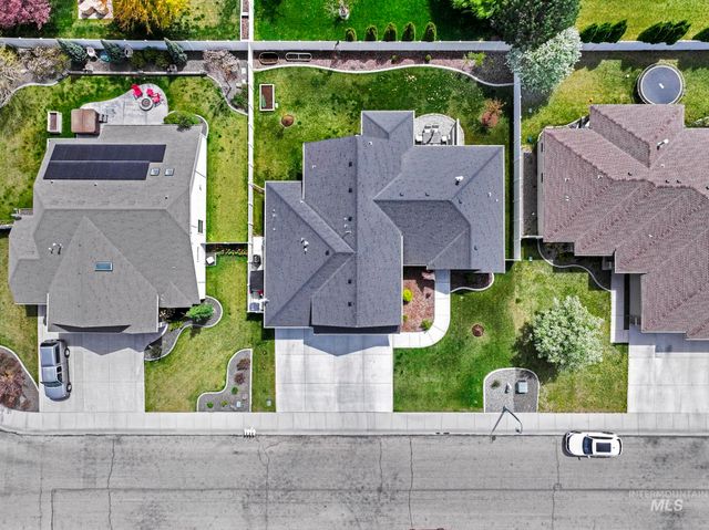 1011 Bell Ln, Kimberly, ID 83341