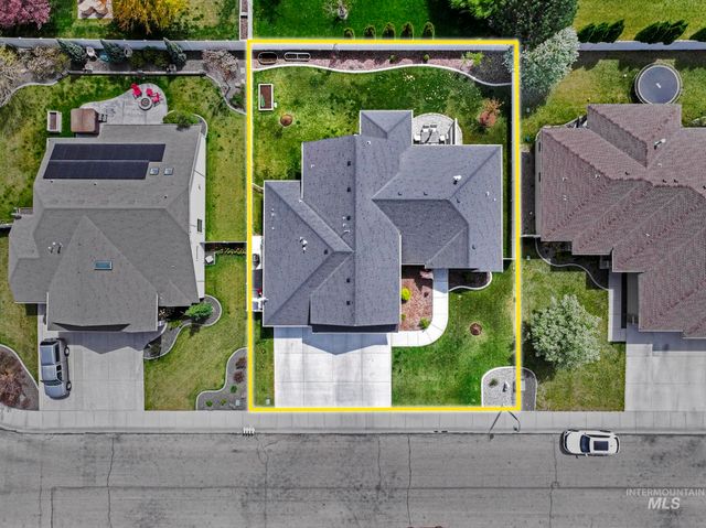 1011 Bell Ln, Kimberly, ID 83341