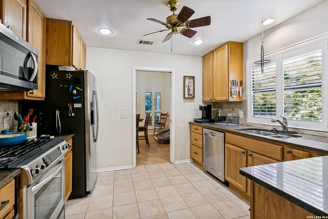 11921 RAINWOOD CV, San Antonio, TX 78213