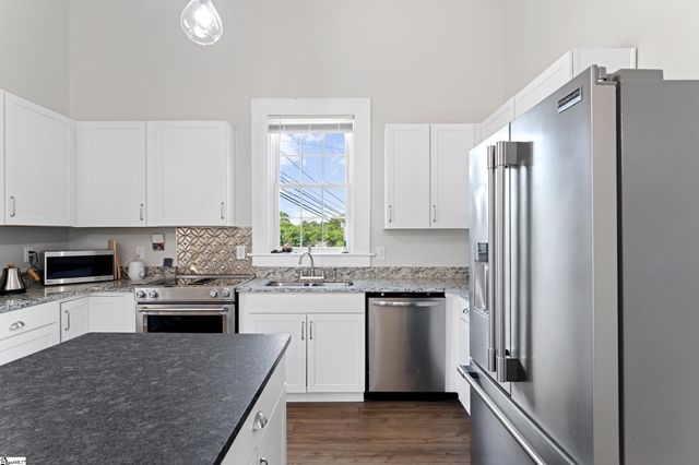 904 Anderson Road, Greenville, SC 29601