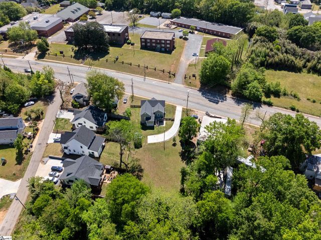 904 Anderson Road, Greenville, SC 29601