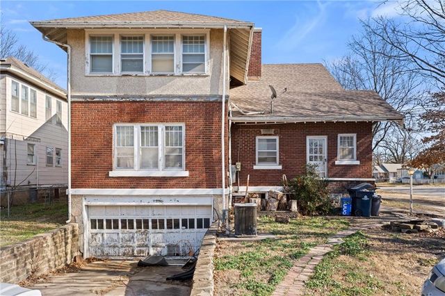 419 S 4th Street, Independence, KS 67301