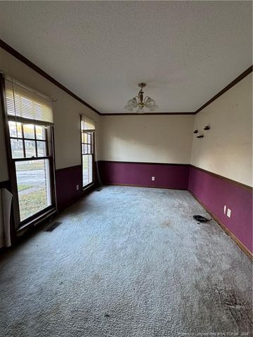 6176 Lakeway Drive, Fayetteville, NC 28306