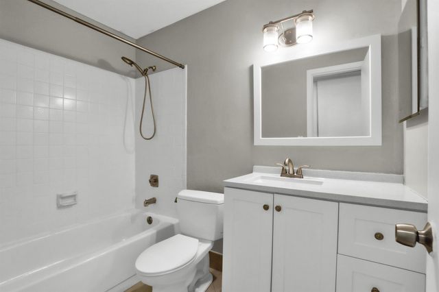 2112 NW 45th Avenue, Coconut Creek, FL 33066