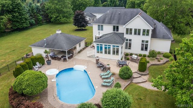 2341 County Line Road, Darien, NY 14004