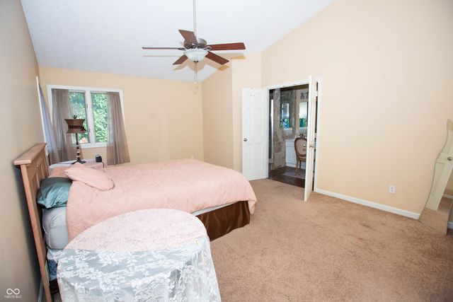 8105 Foxchase Drive, Indianapolis, IN 46256