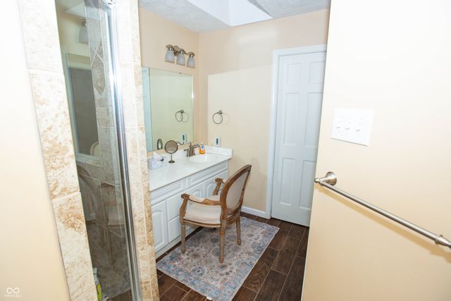 8105 Foxchase Drive, Indianapolis, IN 46256