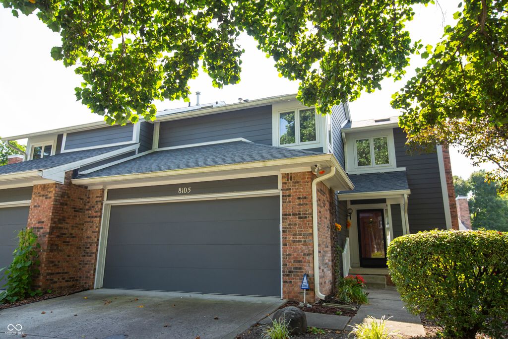 8105 Foxchase Drive, Indianapolis, IN 46256
