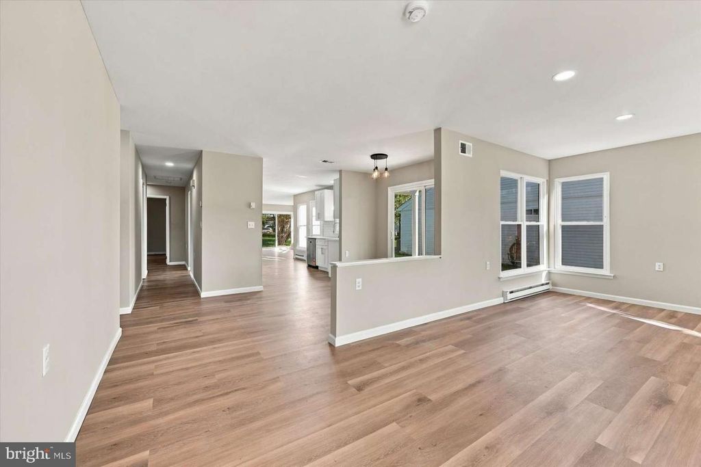 16 DUNSTABLE RD, SOUTHAMPTON TWP, NJ 08088 — photo 3