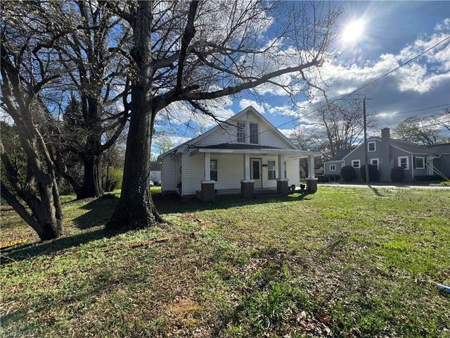 1211 W Florida Street, Greensboro, NC 27403