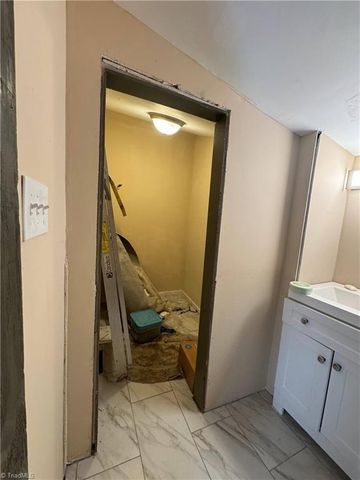 1211 W Florida Street, Greensboro, NC 27403