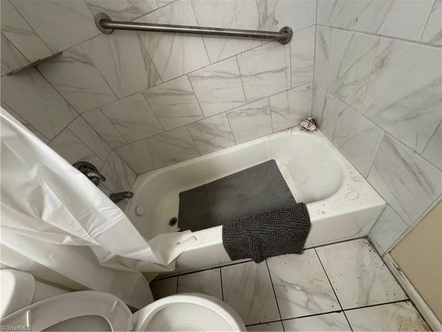 1211 W Florida Street, Greensboro, NC 27403