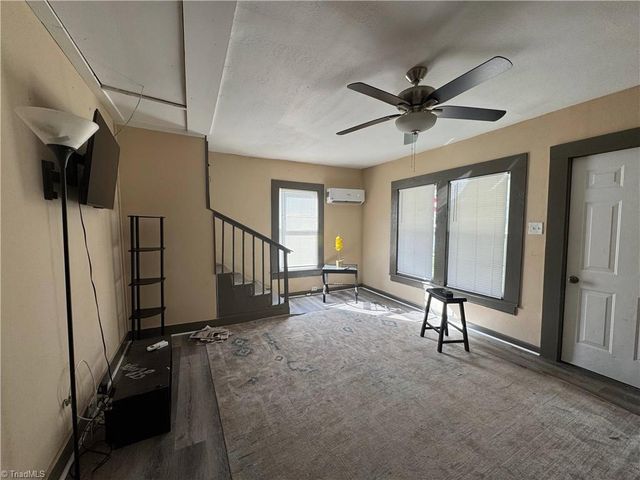 1211 W Florida Street, Greensboro, NC 27403