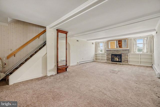 1042 MERCERSBURG ROAD, Saint Thomas, PA 17252