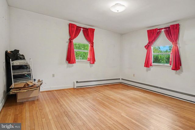 1042 MERCERSBURG ROAD, Saint Thomas, PA 17252